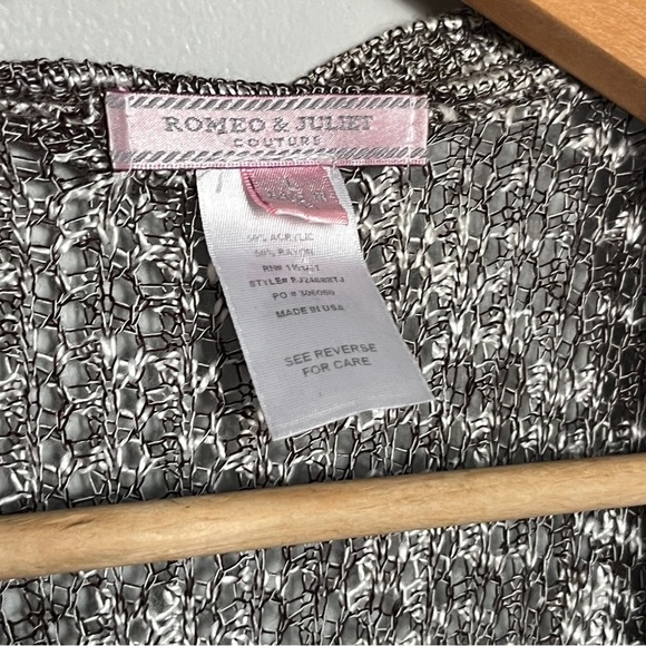 Romeo & Juliet Couture Crochet Cardigan Size Large L Grey Sleeveless Open Vest - Picture 2 of 8